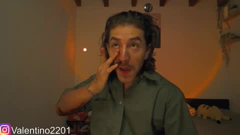 Snapshot of valentino_2201 chatting on 03-26-26, 03:23 Valentino - 15 OFF valentino2201 online show from 03-26-26, 03:23