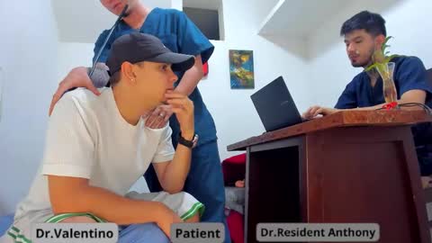 Snapshot of valentino_bel chatting on 02-11-26, 04:34 Nick online show from 02-11-26, 04:34