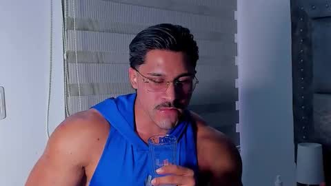    online show from 11-11-25, 10:21