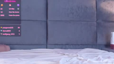 Snapshot of valentino_moon chatting on 03-03-25, 09:22 valentino moon online show from 03-03-25, 09:22