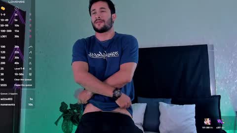 Valentino online show from 12-10-24, 05:17