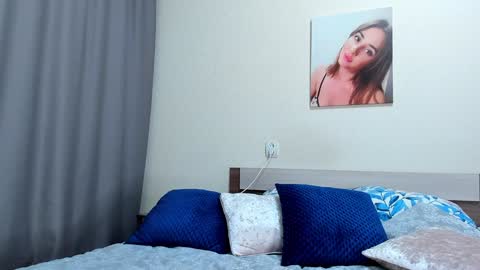 Kate online show from 12-24-24, 04:55