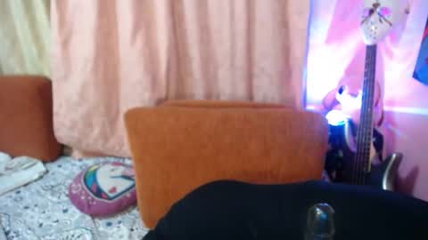 Snapshot of valeri_cove chatting on 09-23-25, 12:46 Valeri Cove online show from 09-23-25, 12:46