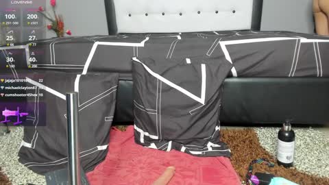 Snapshot of valeri_hurtado chatting on 12-04-24, 05:38 Valeria online show from 12-04-24, 05:38