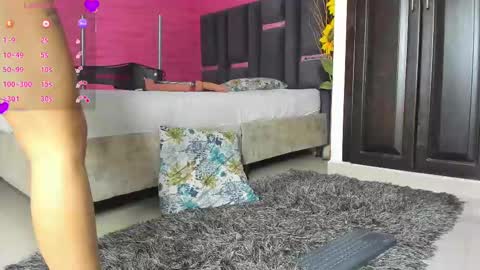 Snapshot of valeri_hurtado chatting on 03-07-25, 03:08 Valeria online show from 03-07-25, 03:08