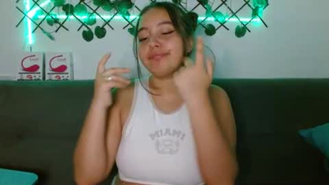 valeria online show from 02-25-25, 08:25