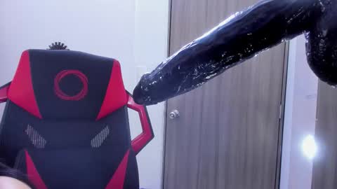 VALERIA online show from 11-25-25, 09:15