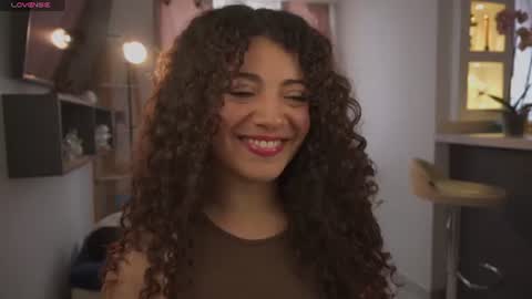 Snapshot of valeria_rosses chatting on 06-16-26, 06:54 Valeria online show from 06-16-26, 06:54