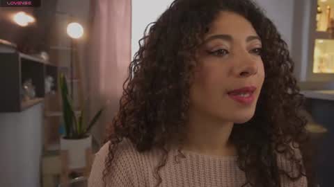Snapshot of valeria_rosses chatting on 07-03-26, 02:34 Valeria online show from 07-03-26, 02:34