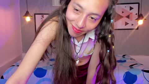 Snapshot of valeria_rossi7 chatting on 12-17-24, 06:53 Valeria online show from 12-17-24, 06:53