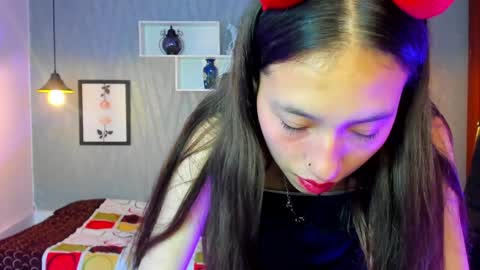 Snapshot of valeria_rossi7 chatting on 12-21-24, 05:18 Valeria online show from 12-21-24, 05:18