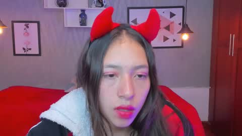 Snapshot of valeria_rossi7 chatting on 01-24-25, 07:39 Valeria online show from 01-24-25, 07:39