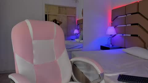 valeria_usuga online show from 05-11-26, 11:05