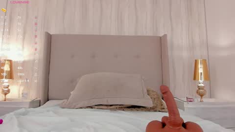 Valeria online show from 01-13-25, 02:53