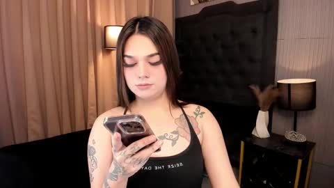 Valeria online show from 10-13-25, 11:21