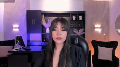 Valeria online show from 11-22-25, 03:49