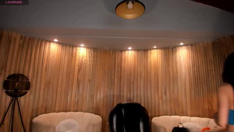 Vale  online show from 10-22-25, 12:05