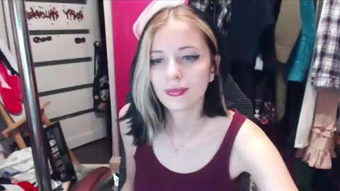 Snapshot of valeriaxkiss chatting on 01-11-25, 06:12 ValeriaXKiss online show from 01-11-25, 06:12