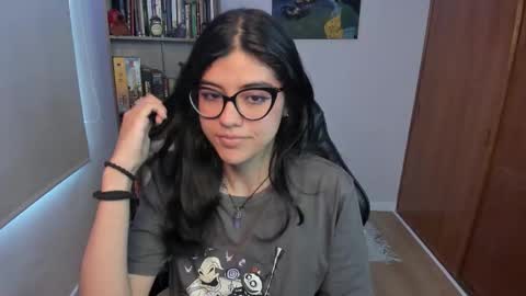 Snapshot of valerie__sky chatting on 12-03-25, 11:30 Val online show from 12-03-25, 11:30