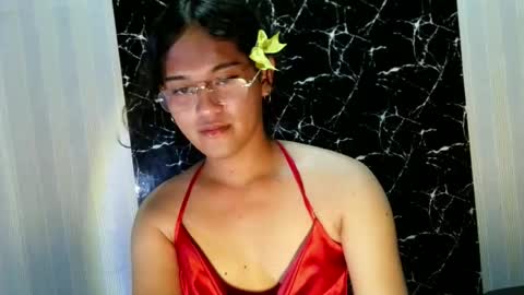 Snapshot of valerie_lure chatting on 06-12-26, 02:49 addy online show from 06-12-26, 02:49