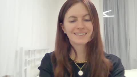 valerie_rose777 online show from 12-22-24, 08:14