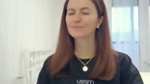 valerie_rose777 online show from 12-25-24, 10:39