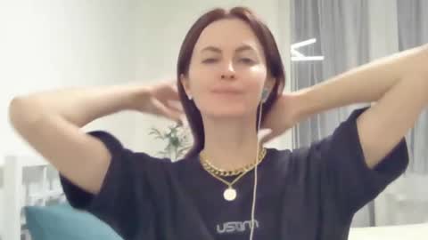valerie_rose777 online show from 01-11-25, 06:44