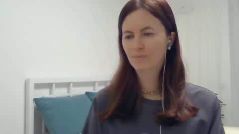 valerie_rose777 online show from 02-17-25, 07:42