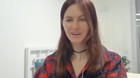 valerie_rose777 online show from 02-18-25, 07:41