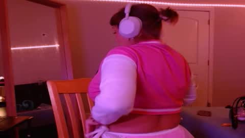 Valerie Virago online show from 02-06-26, 08:40