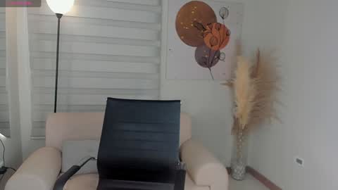  call me Val  online show from 01-15-25, 05:08