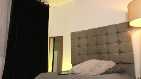 Snapshot of valeriebony chatting on 01-08-25, 07:24 Valerie Style3 online show from 01-08-25, 07:24