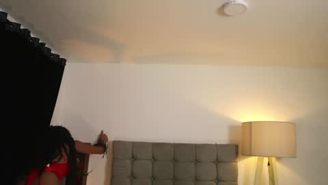 Snapshot of valeriebony chatting on 02-03-25, 04:14 Valerie Style3 online show from 02-03-25, 04:14