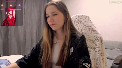 Snapshot of valeriebubbles chatting on 12-14-25, 07:07 Valerie online show from 12-14-25, 07:07