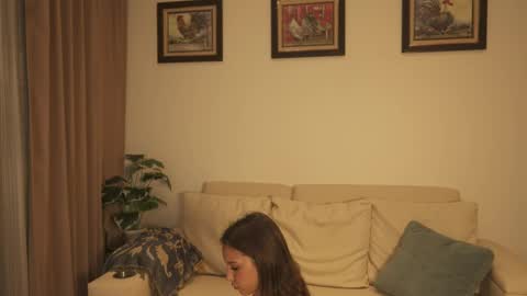 Valerie online show from 02-10-25, 11:23