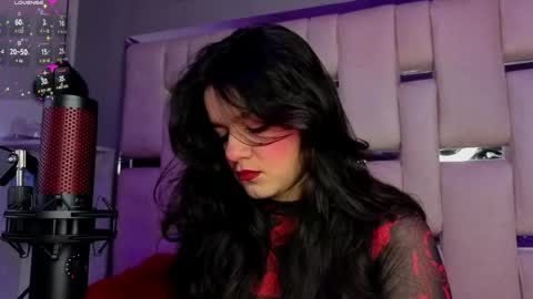Snapshot of valeriekay_ chatting on 05-24-26, 02:11 Valeria online show from 05-24-26, 02:11