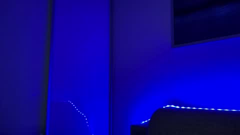 Valerie  online show from 12-14-25, 10:14