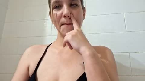 ValerieRayne online show from 06-12-26, 06:01