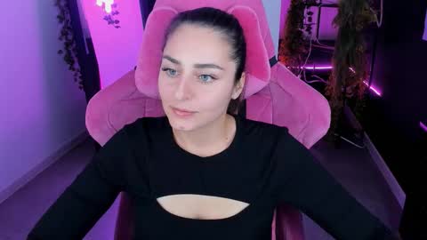 Valerie online show from 10-06-25, 02:58