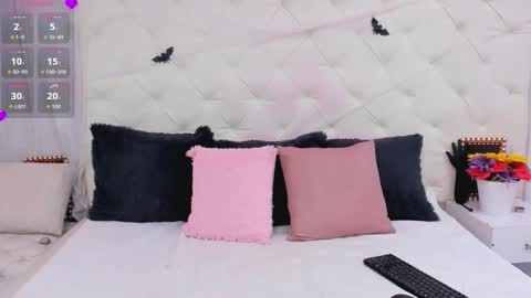 valeria111111 online show from 10-15-25, 12:05
