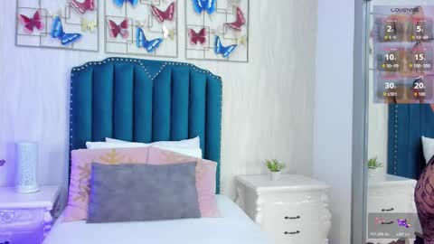 Snapshot of valerith_vega chatting on 01-09-26, 11:57 online show from 01-09-26, 11:57