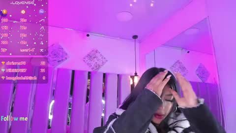 Snapshot of valery__ws chatting on 01-18-25, 11:33 Valery online show from 01-18-25, 11:33