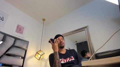 Valery and Dani online show from 12-16-25, 07:19