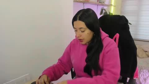 valery_bonnet1 online show from 09-26-25, 11:36