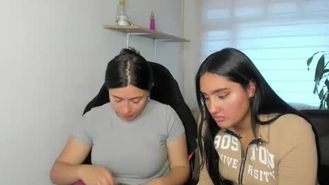 valery_bonnet1 online show from 12-03-25, 07:23