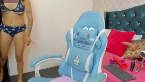 Snapshot of valery_jame chatting on 07-18-26, 08:01 Valery online show from 07-18-26, 08:01