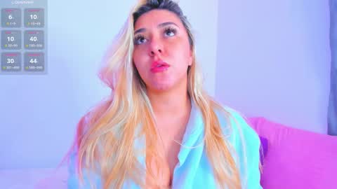 Snapshot of valery_kils chatting on 10-19-25, 12:50 VALERY online show from 10-19-25, 12:50