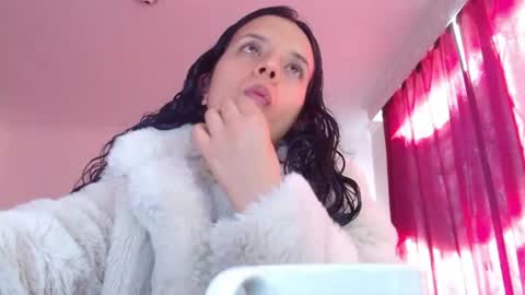 Snapshot of valery_meer_ chatting on 06-11-26, 01:09 Valeria online show from 06-11-26, 01:09