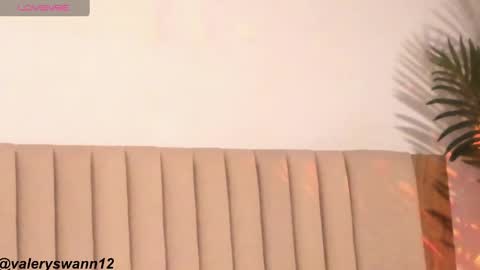 Valery swan1 online show from 03-03-25, 02:15