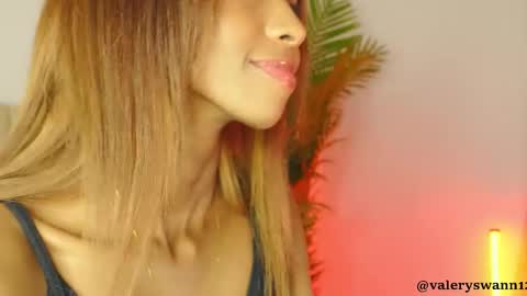 Valery swan1 online show from 10-30-25, 04:36